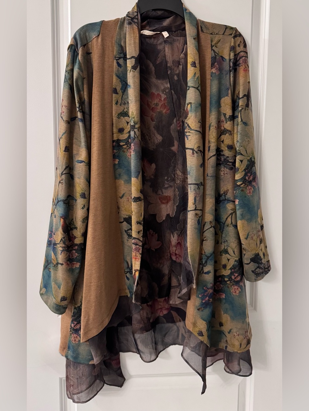 #z223 - Soft Surroundings Tea Gardens Topper Open Drape Front Waterfall Cardigan